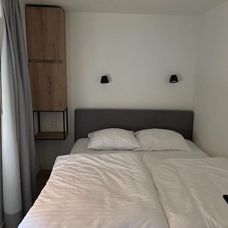 Stormvloed Villa Renesse Exteriör bild